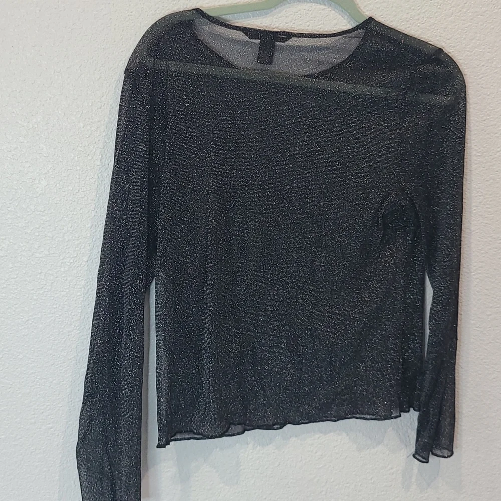 Victoria's Secret black & silver metallic sheer top M/L - Picture 8 of 8